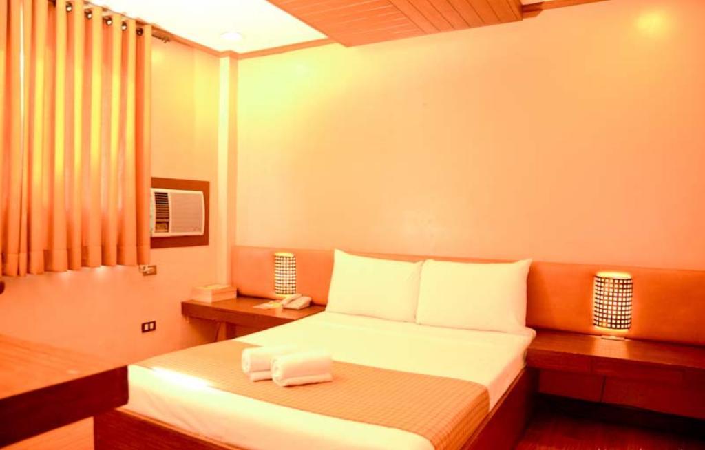 The Orange Place Hotel - San Juan San Juan  Kamer foto