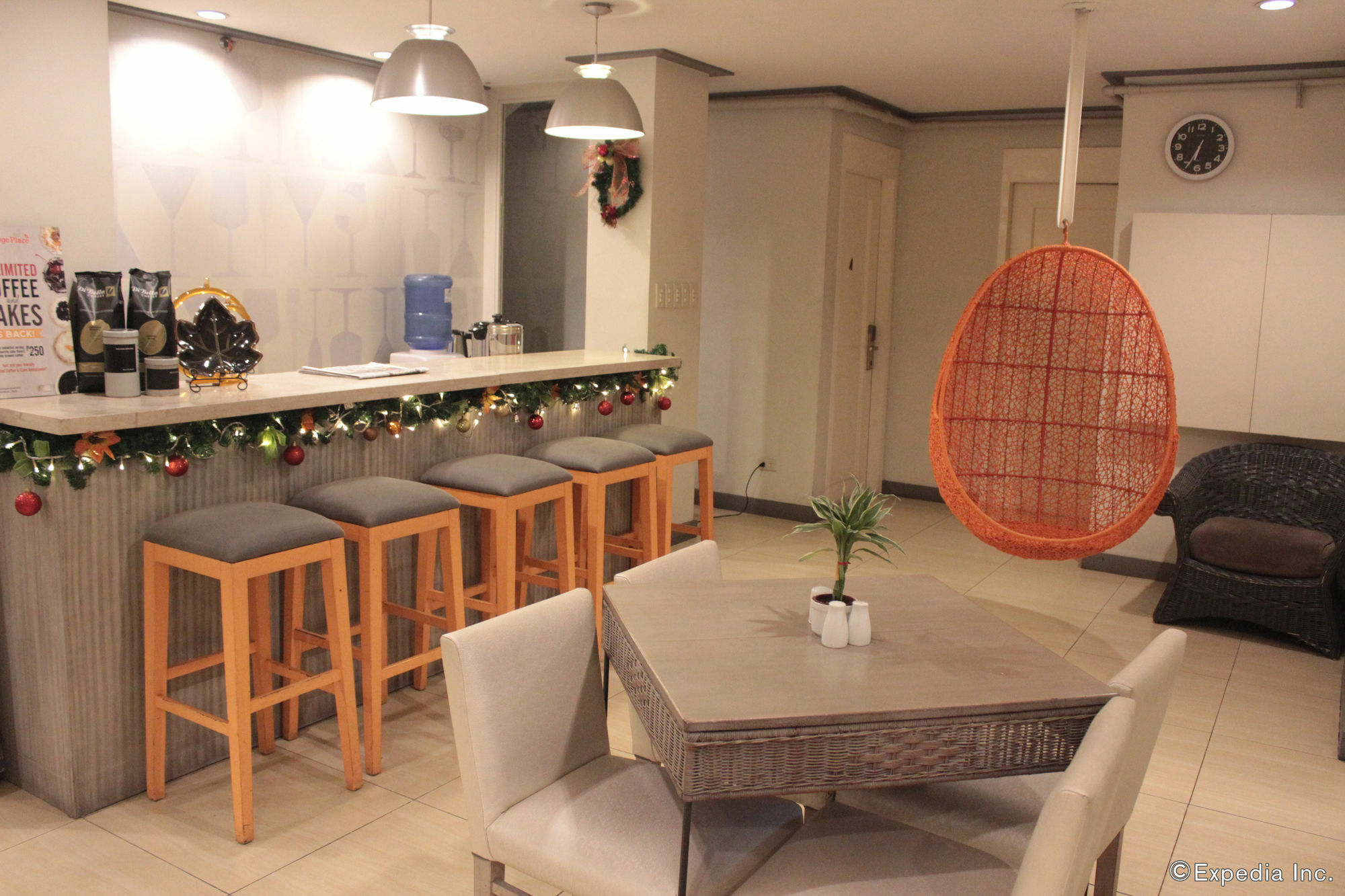 The Orange Place Hotel - San Juan San Juan  Buitenkant foto